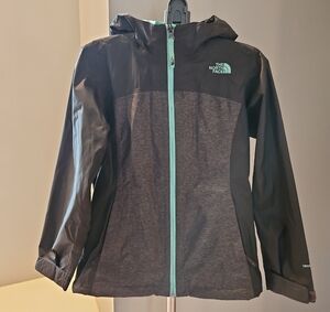 The North Face Girl's Dry Vent Rain Jacket, Two-toned Gray, Size 10/12.